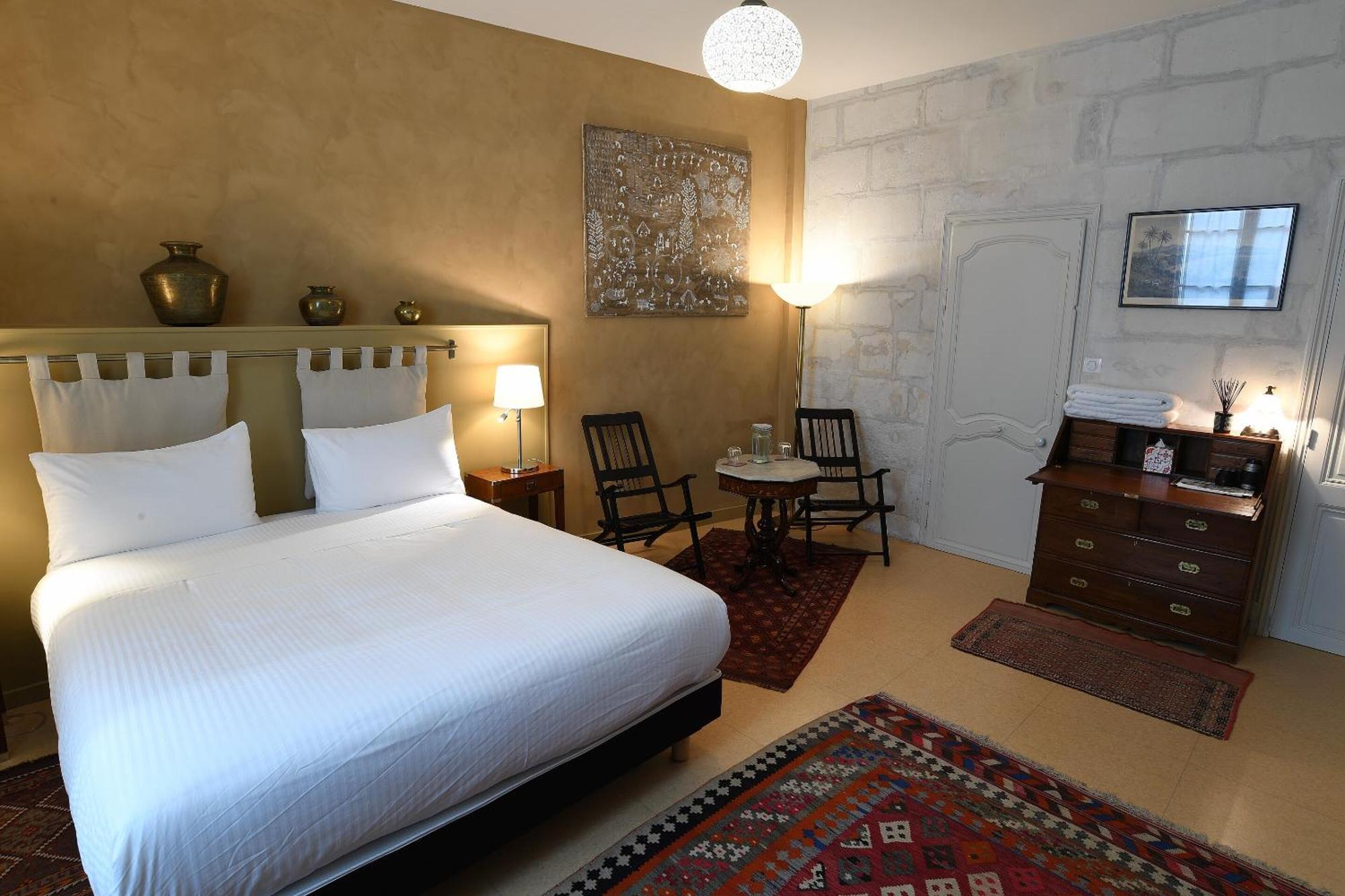 เรซิด็องซ์ เด แอ็งด์ Bed & Breakfast ลาโรแชล ห้อง รูปภาพ